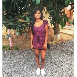 Meet your Posher, Noni